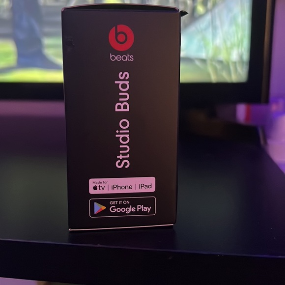 Beats Studio buds (active noise canceling | transparency mode) - Picture 2 of 8